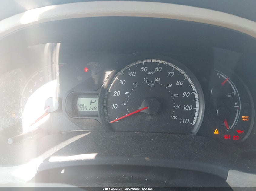 2012 TOYOTA SIENNA auction photo 7