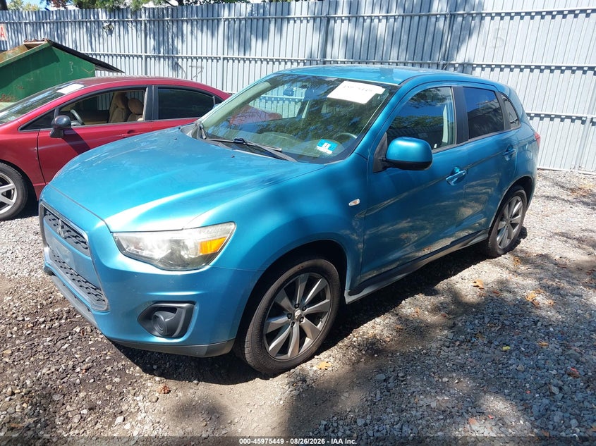 2014 Mitsubishi Outlander, Обычный износ, IAAI, VIN 4A4AR3AU0EE009880 — фото 2
