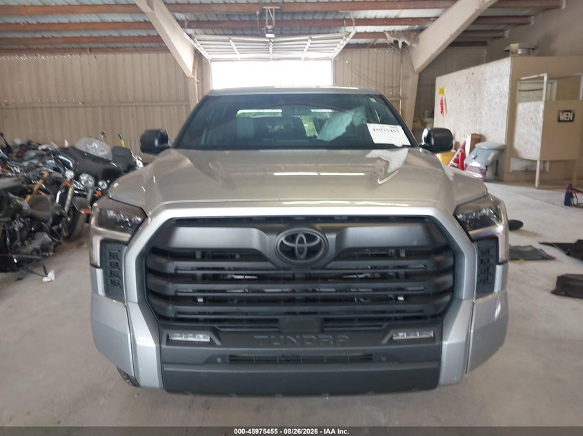 TOYOTA TUNDRA - zdjęcie 13