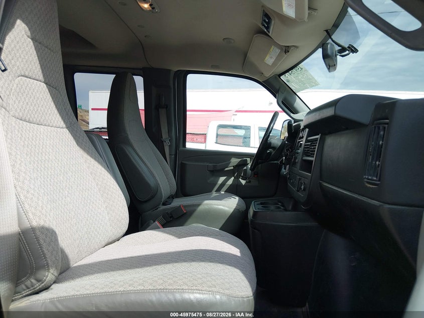2018 CHEVROLET EXPRESS 2500 auction photo 5