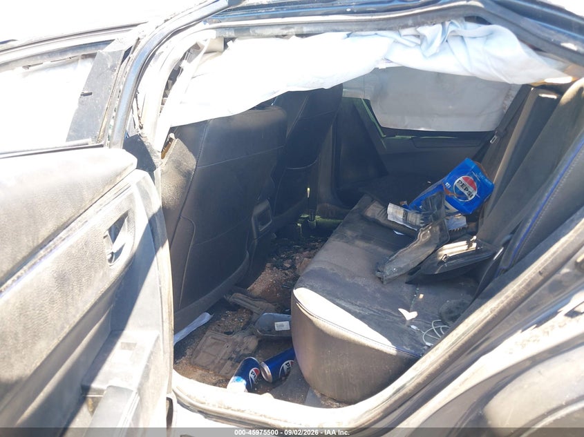 2018 TOYOTA COROLLA auction photo 8