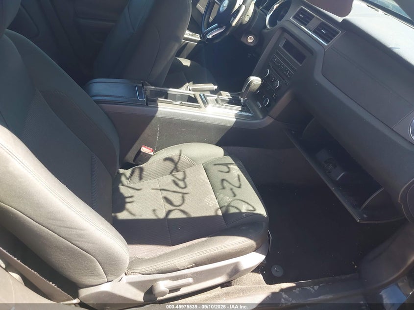 2014 FORD MUSTANG auction photo 5