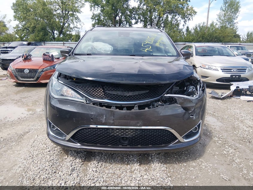 CHRYSLER PACIFICA 2018 VIN 2C4RC1EGXJR113407
