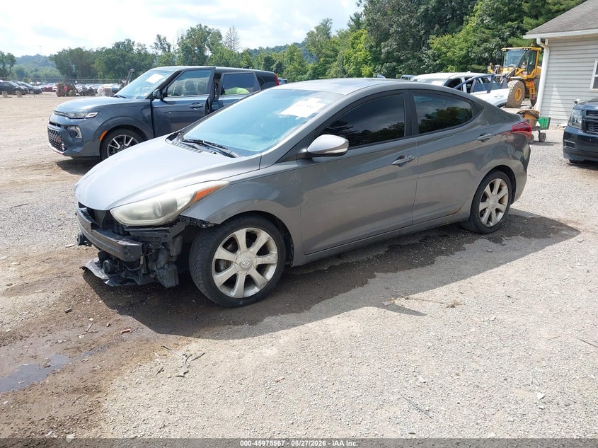 2013 Hyundai Elantra Limited, Front End, IAAI, VIN 5NPDH4AE3DH286530 — photo 2