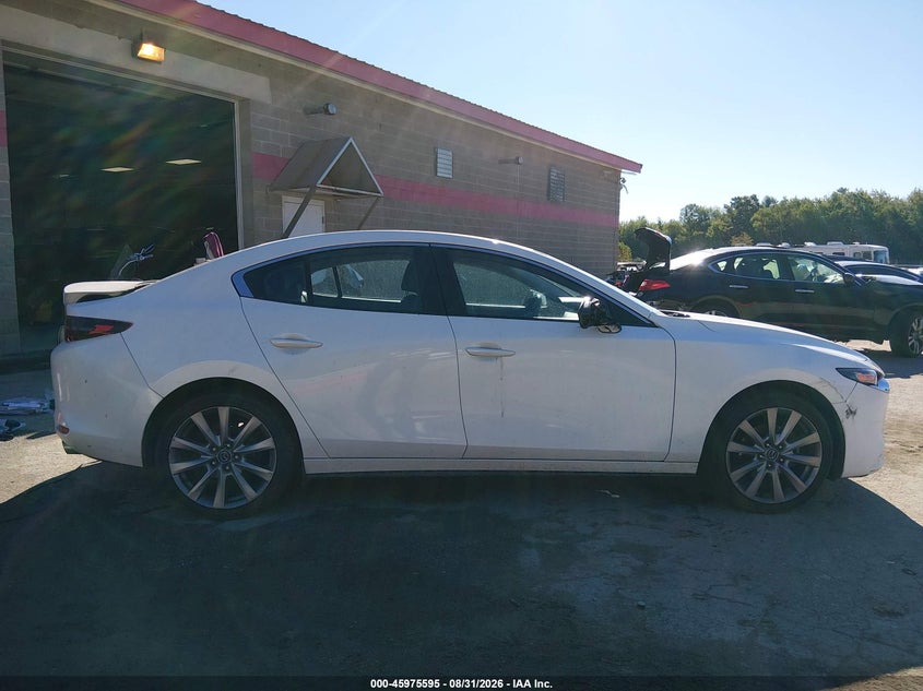 MAZDA MAZDA3 - zdjęcie 13