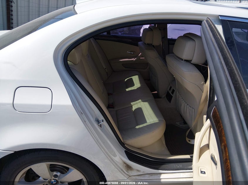 2008 BMW 528I auction photo 8
