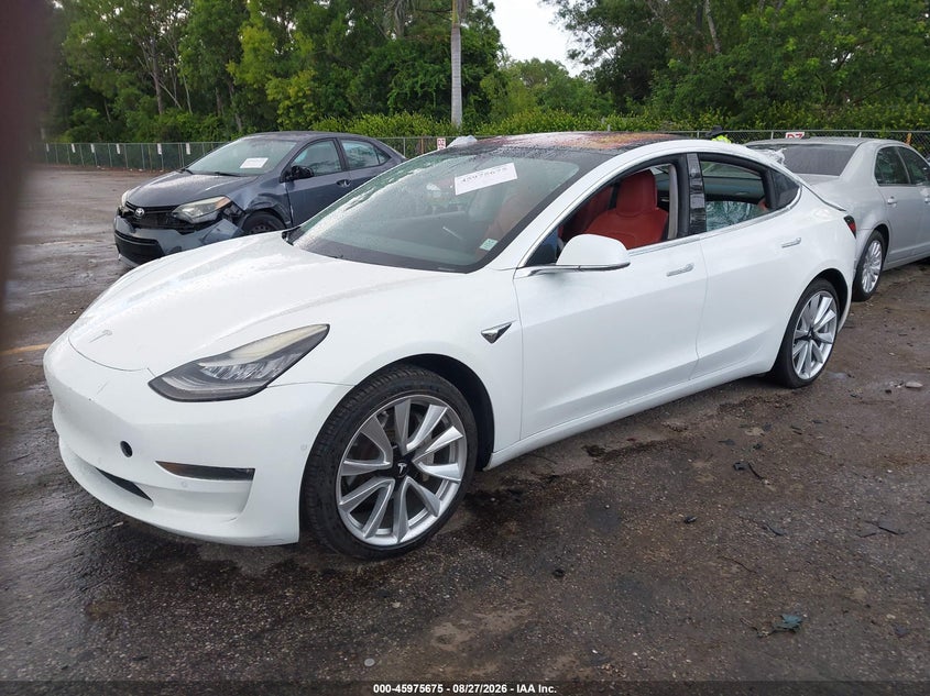 Vin: 5yj3e1ea8hf002629, lot: 46474915, tesla model 3 long range/standard 20172