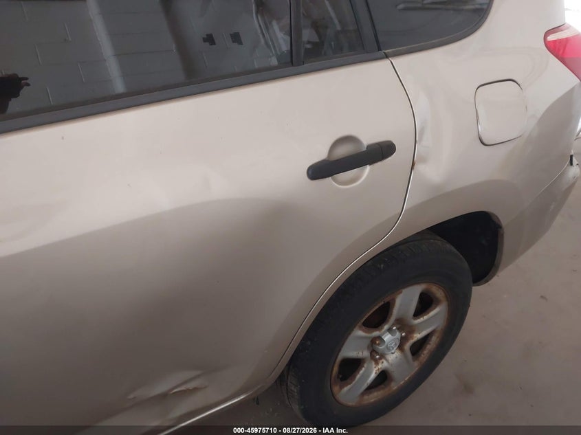 2006 TOYOTA RAV4 auction photo 6