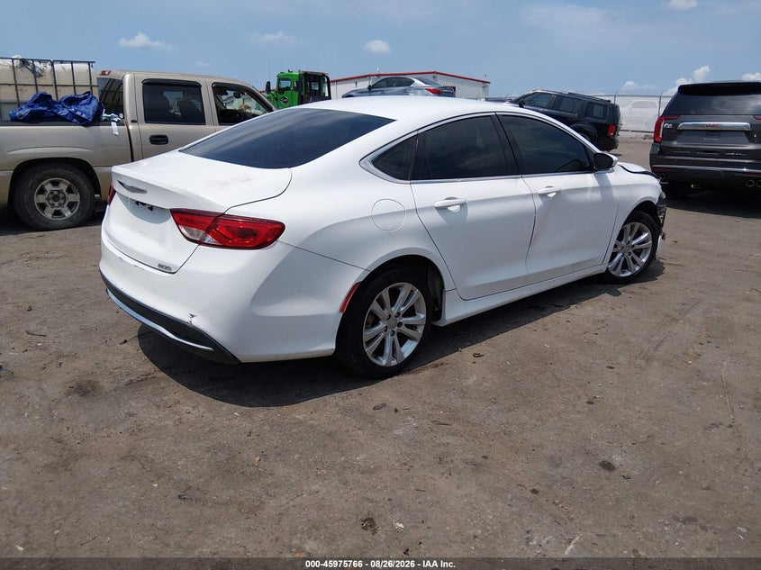 2015 CHRYSLER 200 auction photo 4