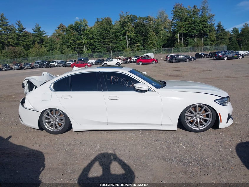 BMW 330I - zdjęcie 13