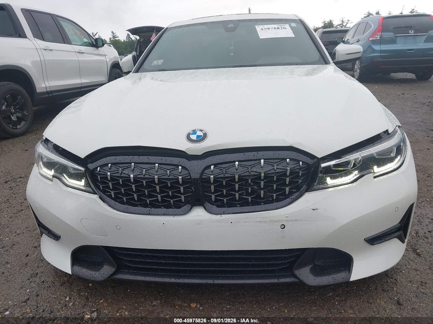 BMW 330I - zdjęcie 19