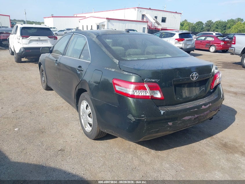 2011 TOYOTA CAMRY auction photo 3
