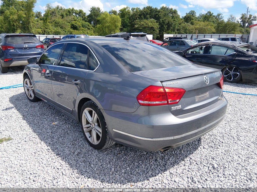 2013 VOLKSWAGEN PASSAT auction photo 3