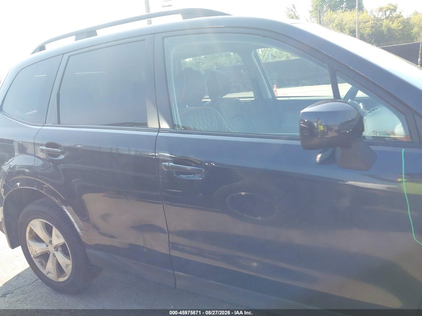 SUBARU FORESTER 2015 VIN JF2SJADC4FH568909