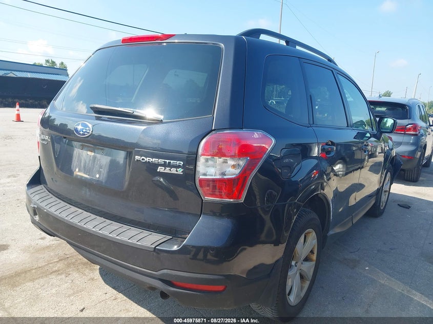 2015 SUBARU FORESTER auction photo 4