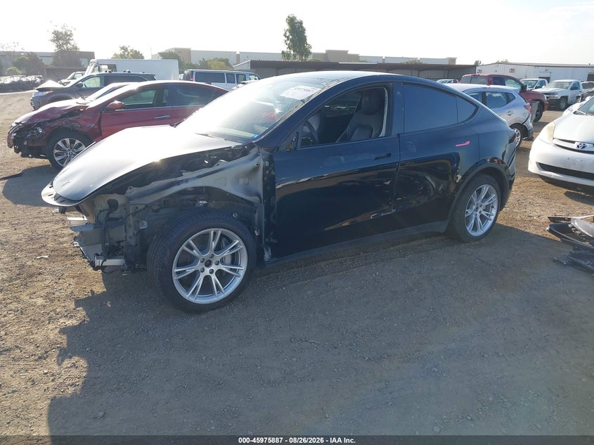 2022 TESLA MODEL Y auction photo 2
