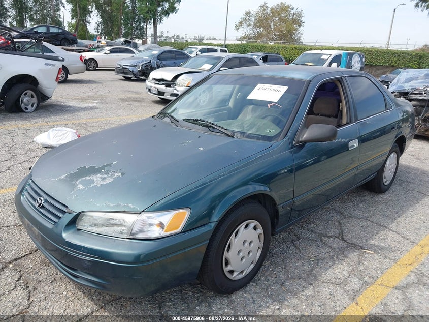 1998 Toyota Camry Ce/Le/Xle, Right Side, IAAI, VIN 4T1BG22K6WU211621 — photo 2