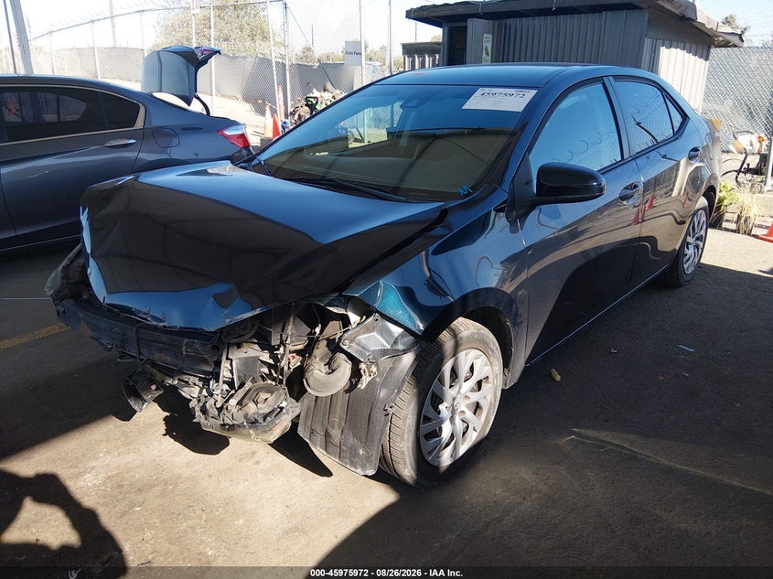 2019 Toyota Corolla, Удар спереди, IAAI, VIN 5YFBURHE0KP933066 — фото 2
