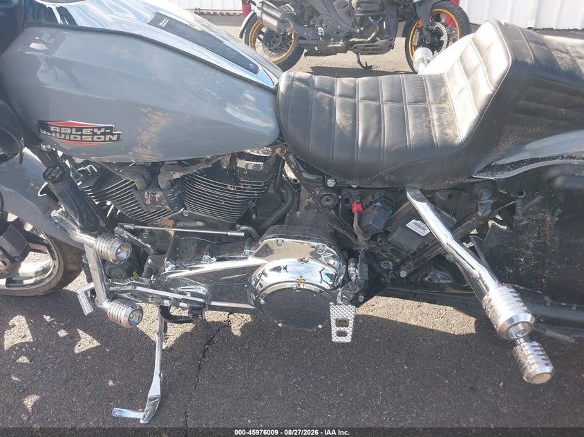 HARLEY-DAVIDSON FLTRX 2026