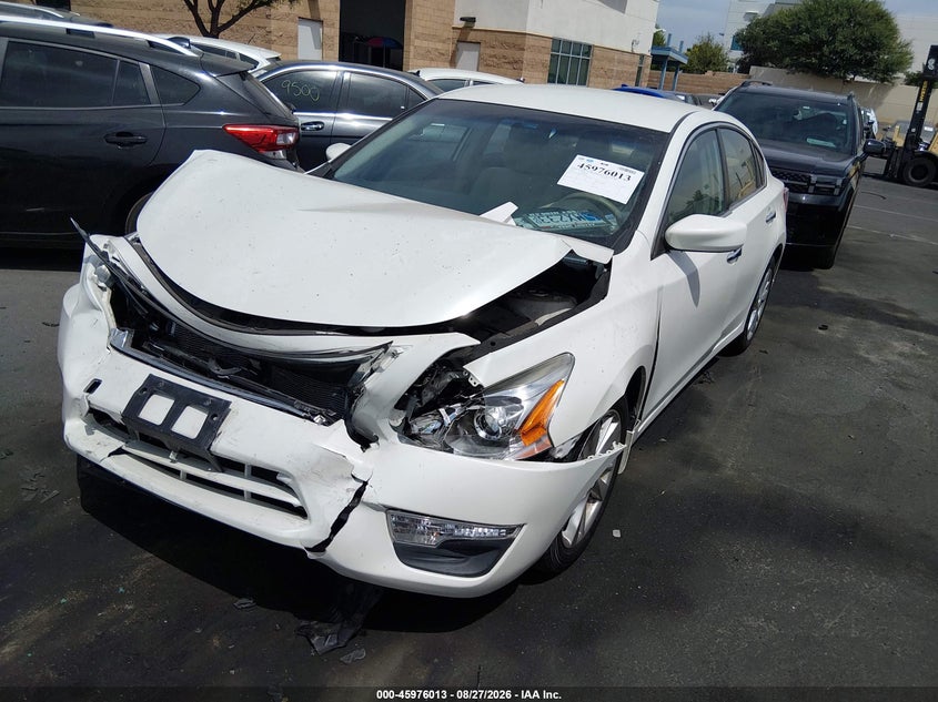 2013 Nissan Altima, Front End, IAAI, VIN 1N4AL3AP9DN466663 — photo 2