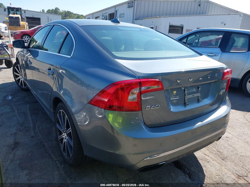 2016 VOLVO S60 INSCRIPTION auction photo 3
