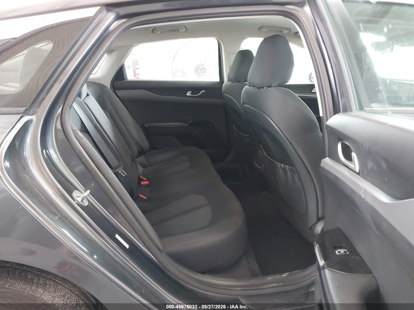 2021 KIA K5 auction photo 8