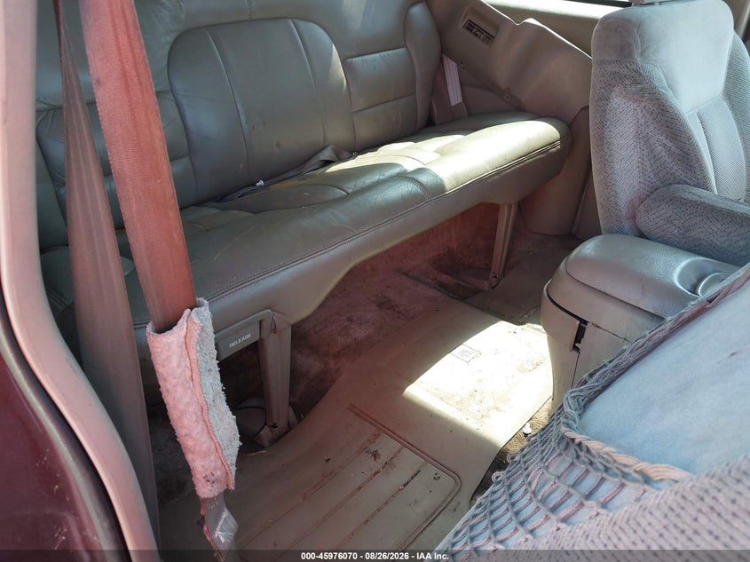 1996 CHEVROLET TAHOE auction photo 8