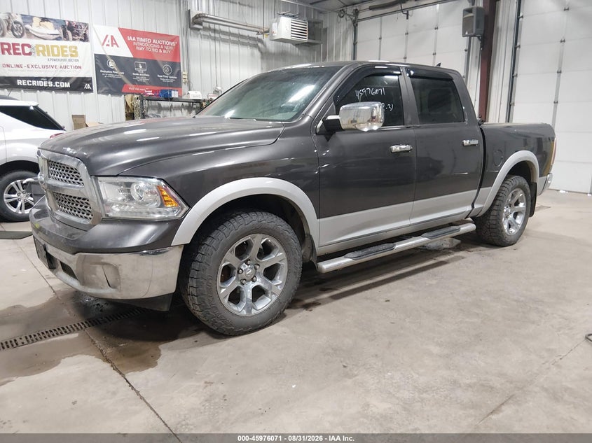 2016 RAM 1500, Град, IAAI, VIN 1C6RR7NT3GS232719 — фото 2