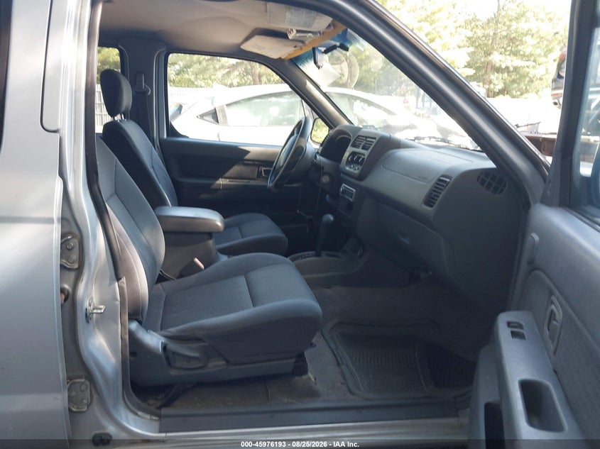 2001 NISSAN FRONTIER auction photo 5