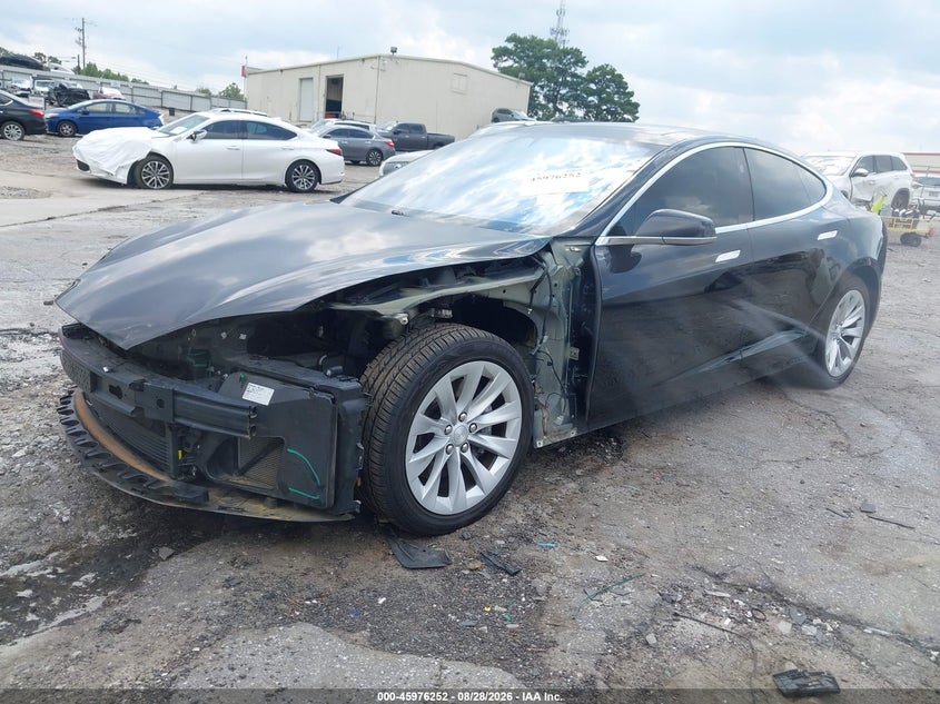 TESLA MODEL S 2018 VIN 5YJSA1E24JF261365