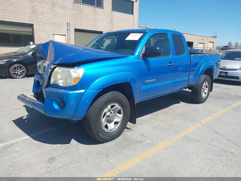 2011 Toyota Tacoma, Удар спереду, IAAI, VIN 5TFTX4GN4BX004211 — фото 2