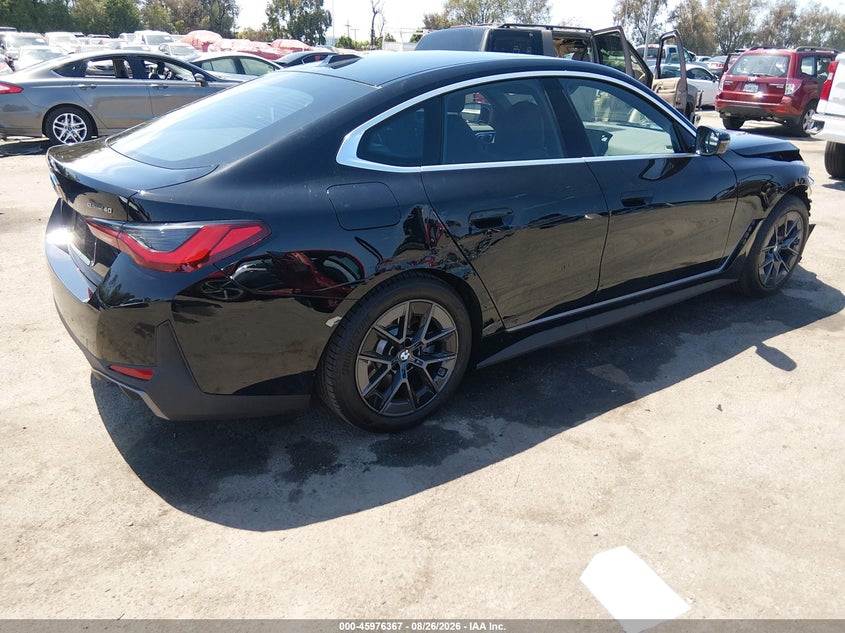 BMW I4 GRAN COUPE - zdjęcie 4