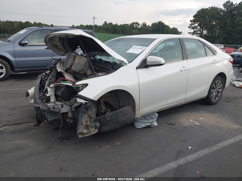 TOYOTA CAMRY - zdjęcie 2