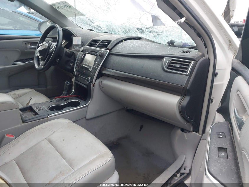 TOYOTA CAMRY - zdjęcie 5