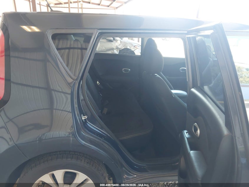 2016 KIA SOUL auction photo 8