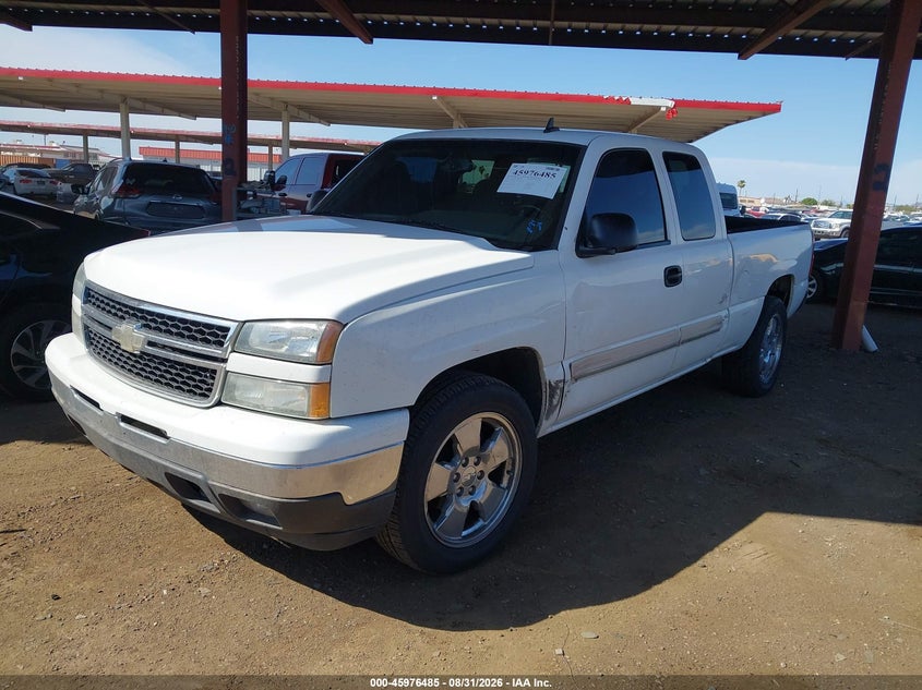 2007 CHEVROLET SILVERADO 1500 CLASSIC auction photo 2