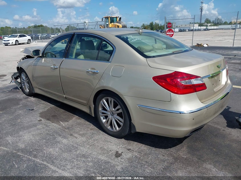 2012 HYUNDAI GENESIS auction photo 3