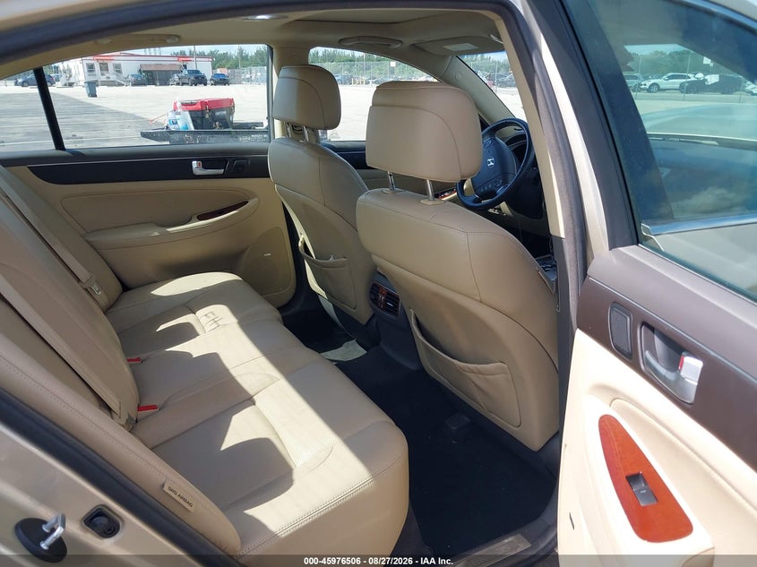 2012 HYUNDAI GENESIS auction photo 8