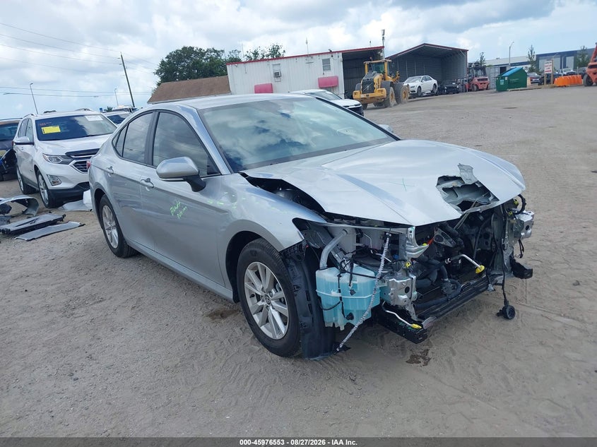 TOYOTA CAMRY - zdjęcie 1