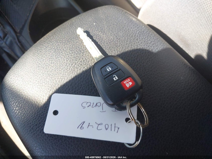 TOYOTA RAV4 2013 VIN JTMBFREV5DD046163