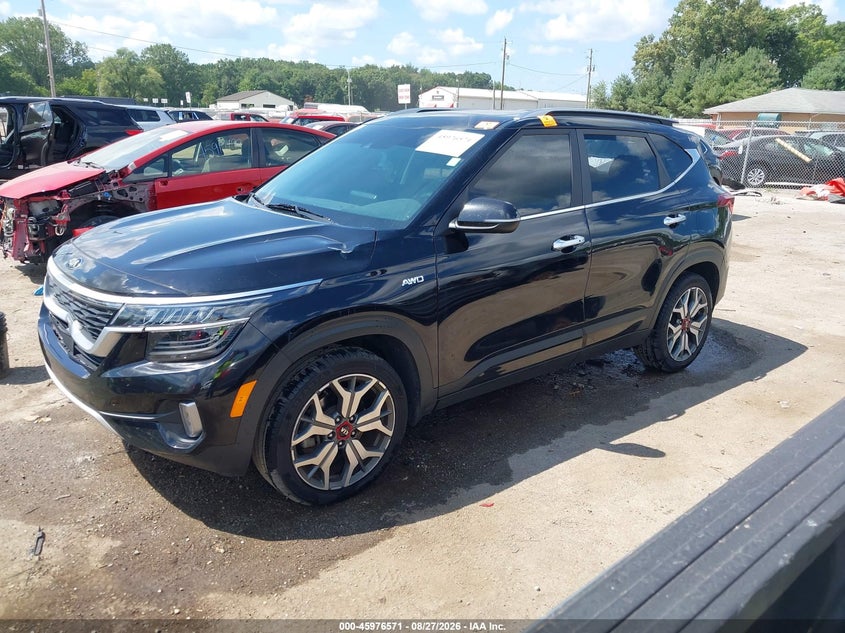 2021 Kia Seltos, Storm Damage, IAAI, VIN KNDETCA23M7112156 — photo 2