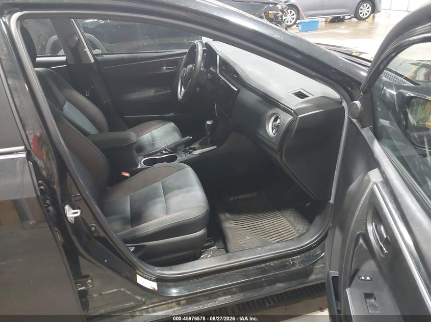 TOYOTA COROLLA - zdjęcie 5