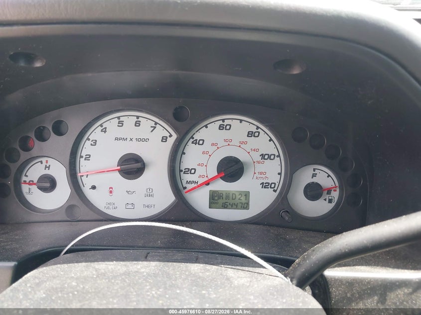 2004 FORD ESCAPE auction photo 7