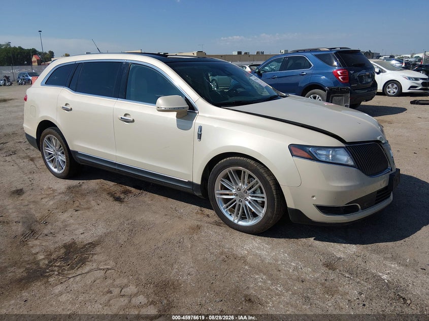 2016 Lincoln Mkt Ecoboost, Левый перёд, IAAI, VIN 2LMHJ5AT1GBL03142