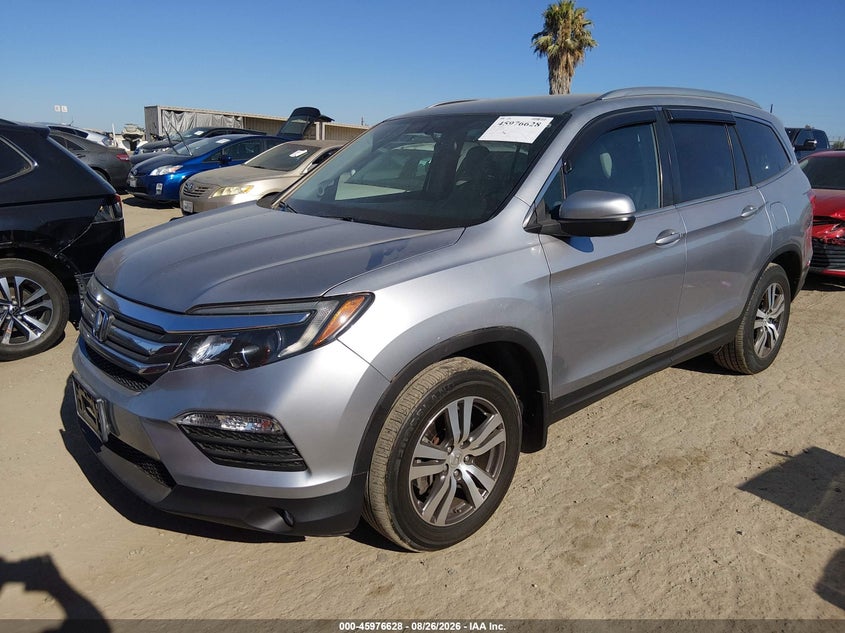 2016 Honda Pilot, Right Front, IAAI, VIN 5FNYF5H38GB057572 — photo 2