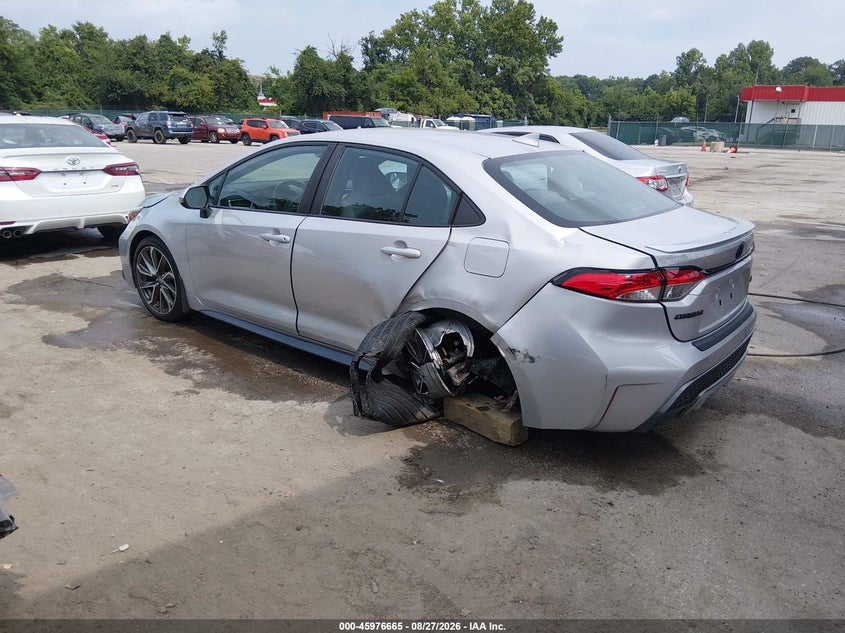 TOYOTA COROLLA - zdjęcie 3