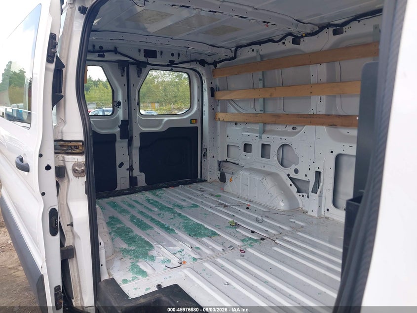 FORD TRANSIT-250 2022 VIN 1FTBR1Y81NKA30909