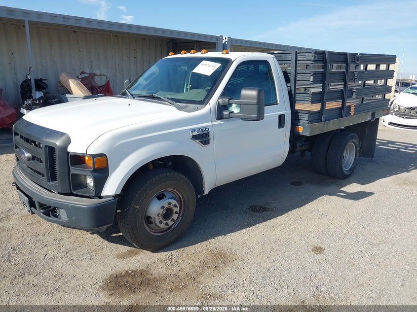 2009 FORD F-350 CHASSIS auction photo 2