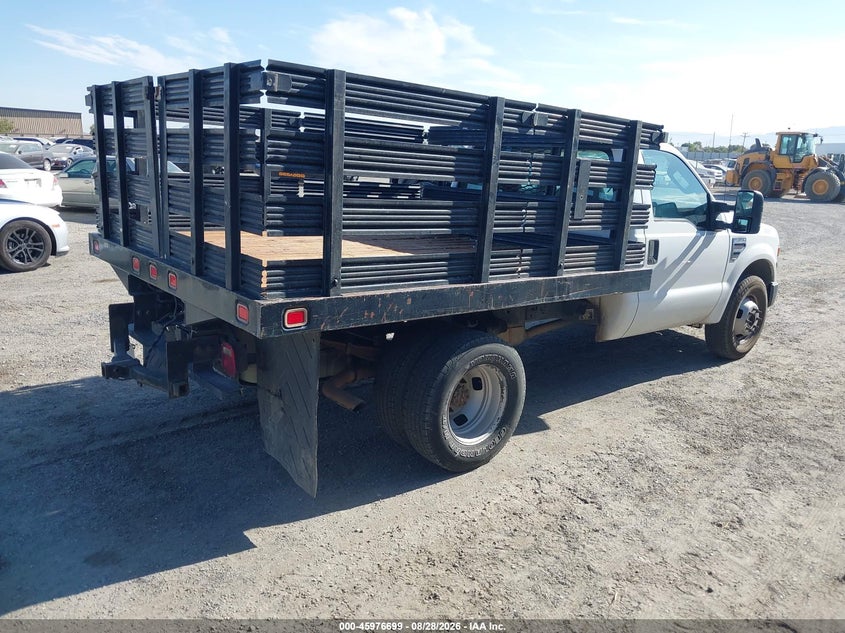 2009 FORD F-350 CHASSIS auction photo 4