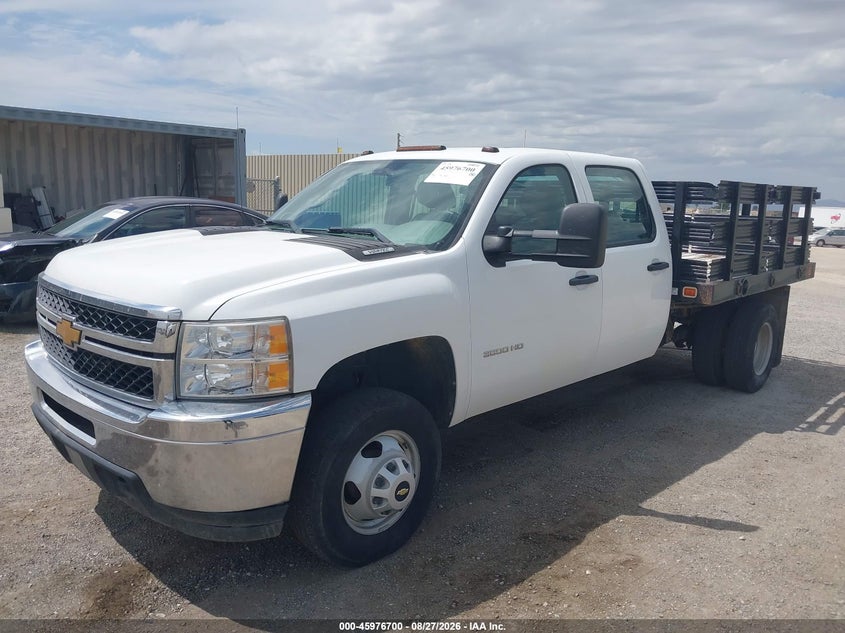 2013 CHEVROLET SILVERADO 3500HD auction photo 2